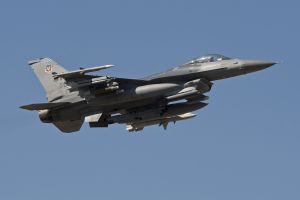 aviano october 02  2011 oup466 f 16cm 96 0085 55thfs 20thfw  shaw afb  sc